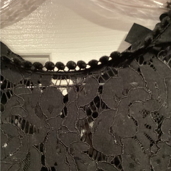 NWT Zac & Rachel Black Lace Top - Picture 6 of 7